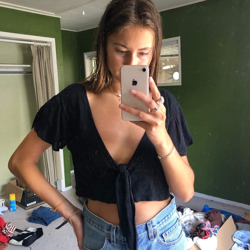 amuse society top